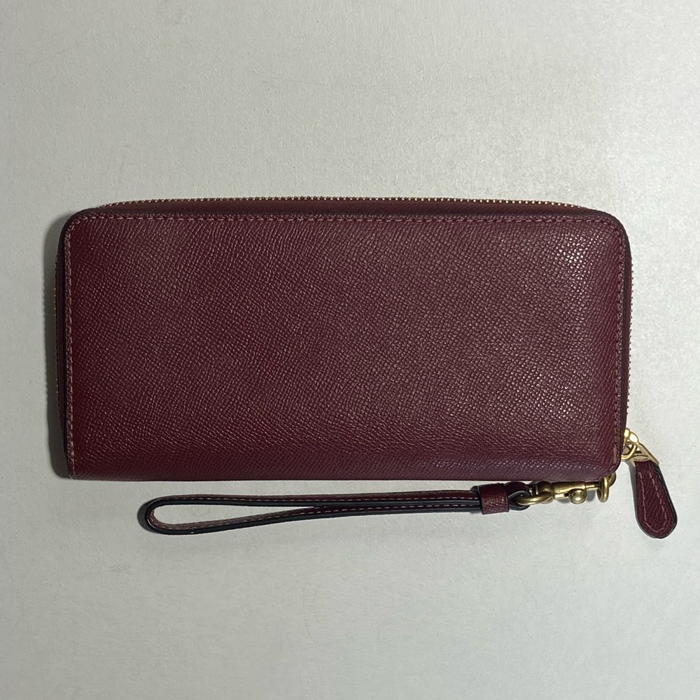 LikeNew $225 COACH Continental ZipAround Leather Wristlet Clutch Wallet Burgundy - Picture 8 of 15
